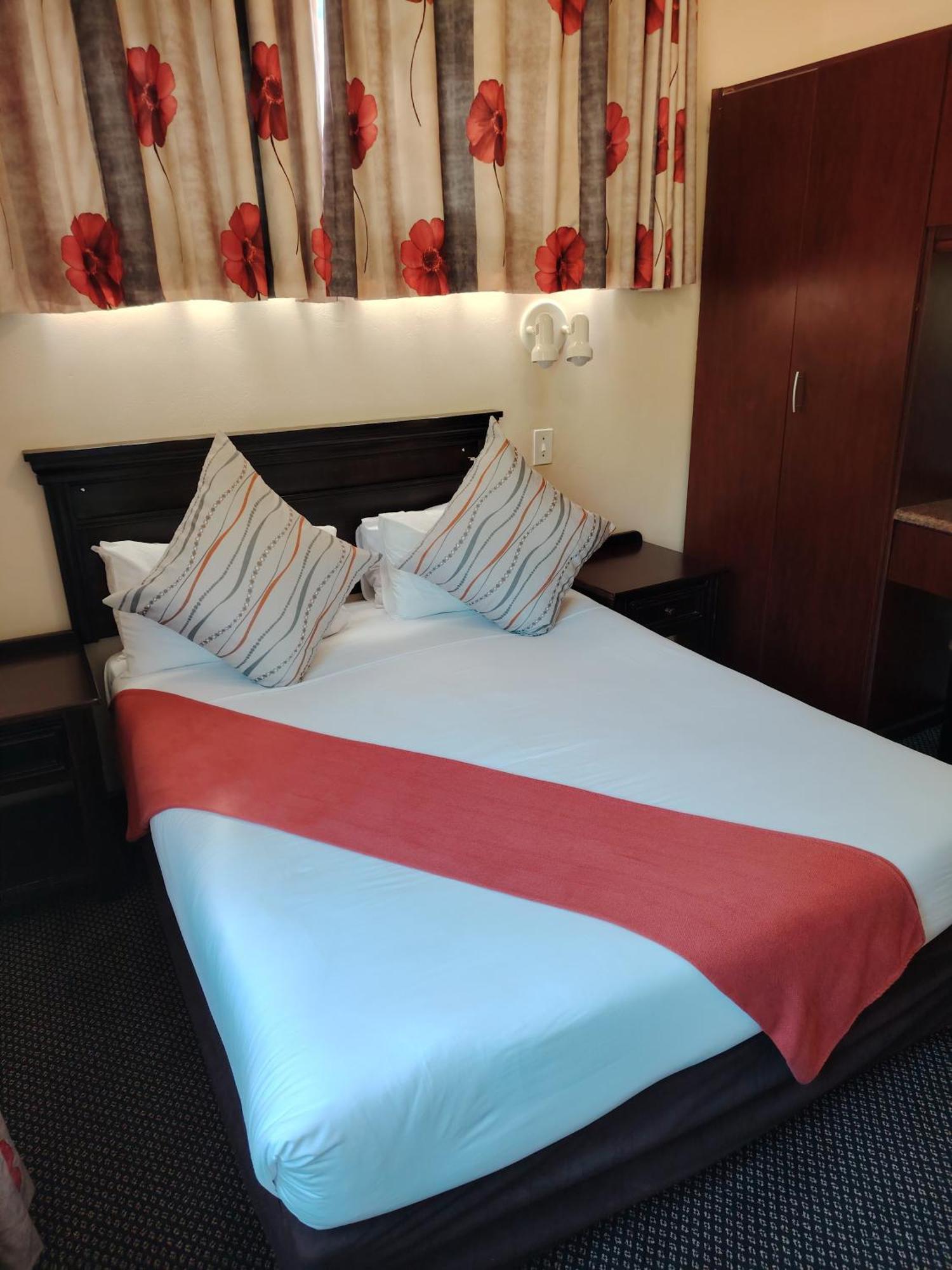 Gooderson Leisure Natal Spa Self Catering And Timeshare Resort Paulpietersburg Exterior foto